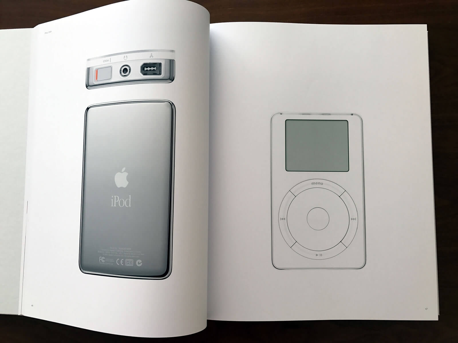Apple 写真集 「Designed by Apple in California」